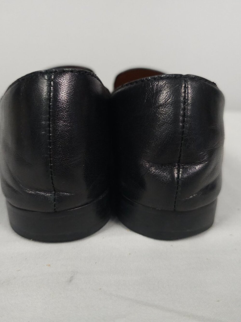 Tory Burch Loafers Women 8 Black Leather Gold Medallion Slip-On Medal Miller - Picture 4 of 15